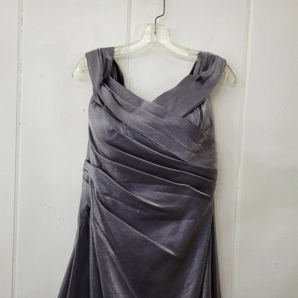 La Femme Runched Satin Trumpet Gown Gunmetal #27846 New with Tag - Picture 7 of 9